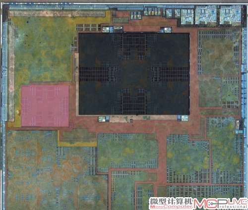 国外媒体发布的三星Exynos 5410照片，Exynos 5410的八个核心是每四个为一组绑定的。